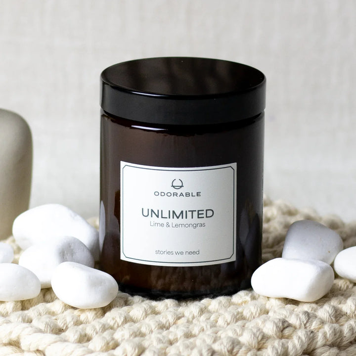 UNLIMITED-Lumânare parfumată 