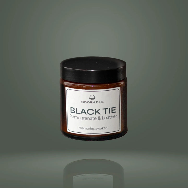BLACK TIE - lumânare parfumată